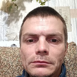 Александр, 41, Омск