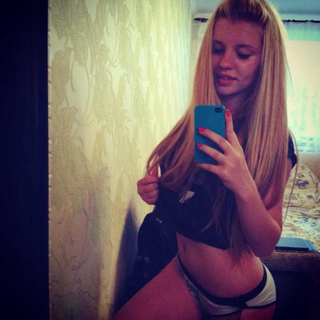 Фото 20 летней девушки на аву Фото 20 летней девушки на аву