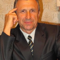 ����, �����������, 73 ����