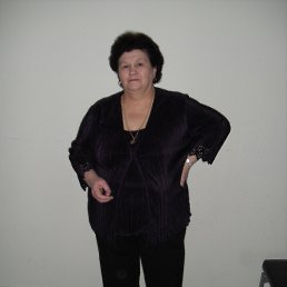  Larissa, , 70  -  23  2012