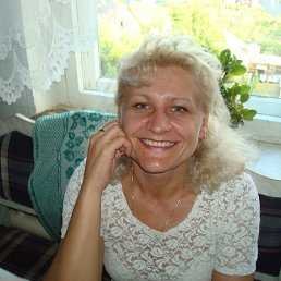 Лариса, 51, Омск