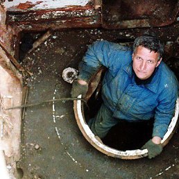 John �������, �����������, 72 ����