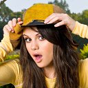 ���� Julia, �������, 26 ��� - ��������� 31 ���� 2011 � ������ �Selena Gomez!�