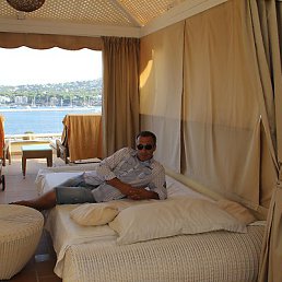 Andrew, ������, 53 ����