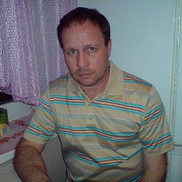 aleksandr, 59, 