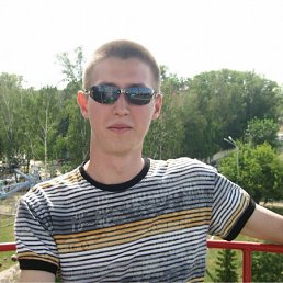 Oleg, 32 , 