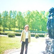 Julia, 50 , 