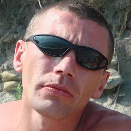 Viktor, 48 , 