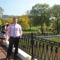 Кирилл, 39, Москва