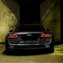 ���� John Frost, ������, 36 ��� - ��������� 4 ���� 2012 � ������ �AUDI R8�