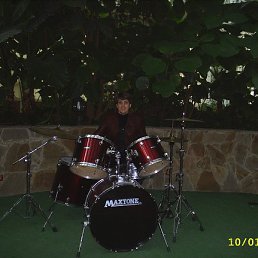 Elena, �����������, 64 ����