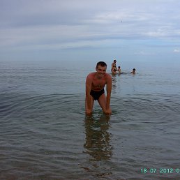 Dima Gurlakov, 43, 