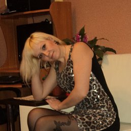 olesya, 37 , 