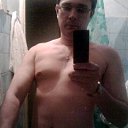      - http://vkontakte.ru/app1713637#/profile/null/   