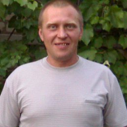 Андрей, 53, Лутугино