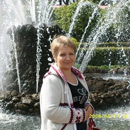 Tatiana, , 70 