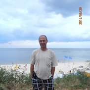 Artur, 61 , 