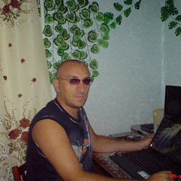 Anatoliy, 42, Сватово