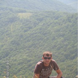 Mark, 41, 