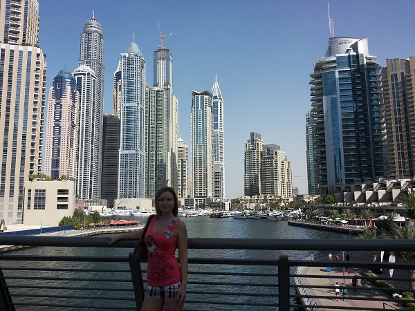 Дубай девушки Dubai Marina