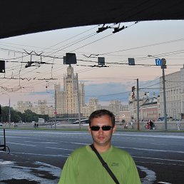 Sergey, 40, 