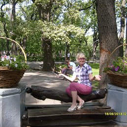 � ��� � �!