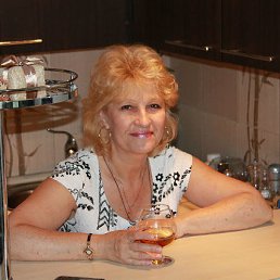 Lidia*, 66, 