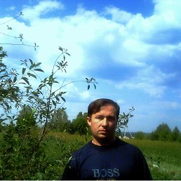 Олег, 47, Сюмси