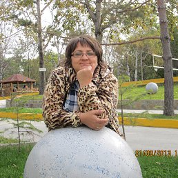 Елена, 51, Владивосток