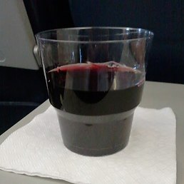... atenuez tensiunii care a decolat odata cu avionul.