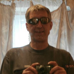 Олег, 57, Сиверский