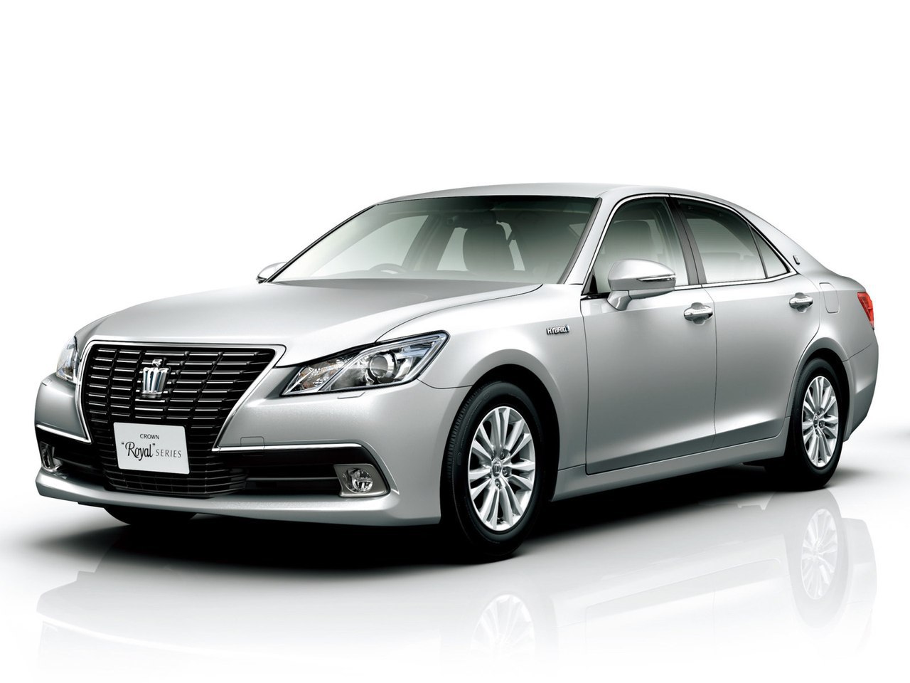 Toyota Crown Royal Salon G