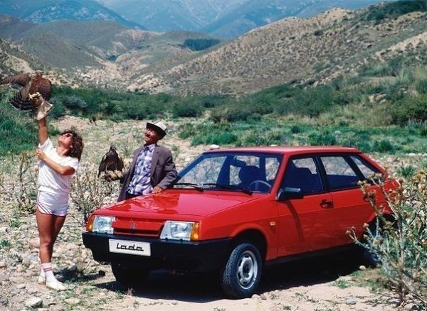 Подборка рекламных фотографий советского автопрома. - 6