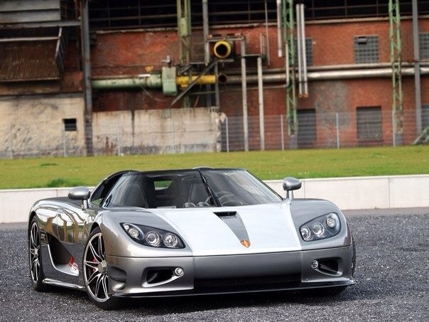 Koenigsegg CCR Edo Competition Evo. : 4719  : 891 ..  : 1018  ...