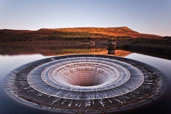    Ladybower.