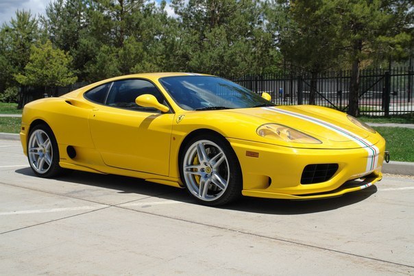 Ferrari 360 Modena.