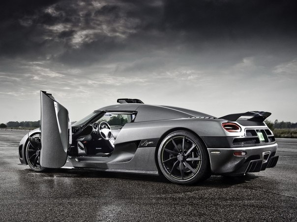 Koenigsegg Agera. 4.7L V8 : 940 ..  : 1 100  :   ... - 6