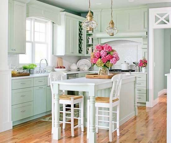    COTTAGE (