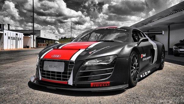 Audi R8 LMS