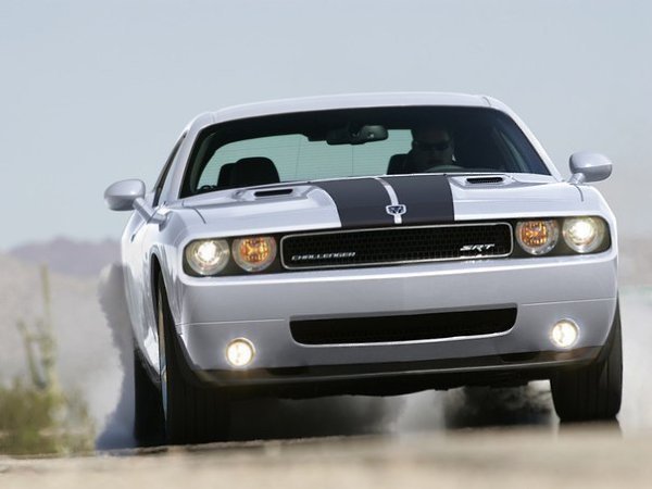 Dodge Challenger SRT8. 6.1 SRT HEMI V8 (425)   (3)6059   (..)425 ... - 4