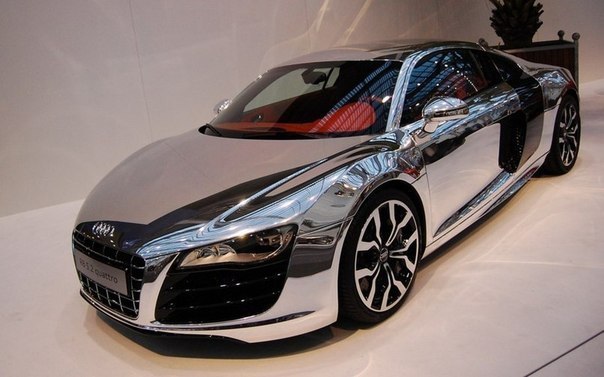 Audi R8 Chrome