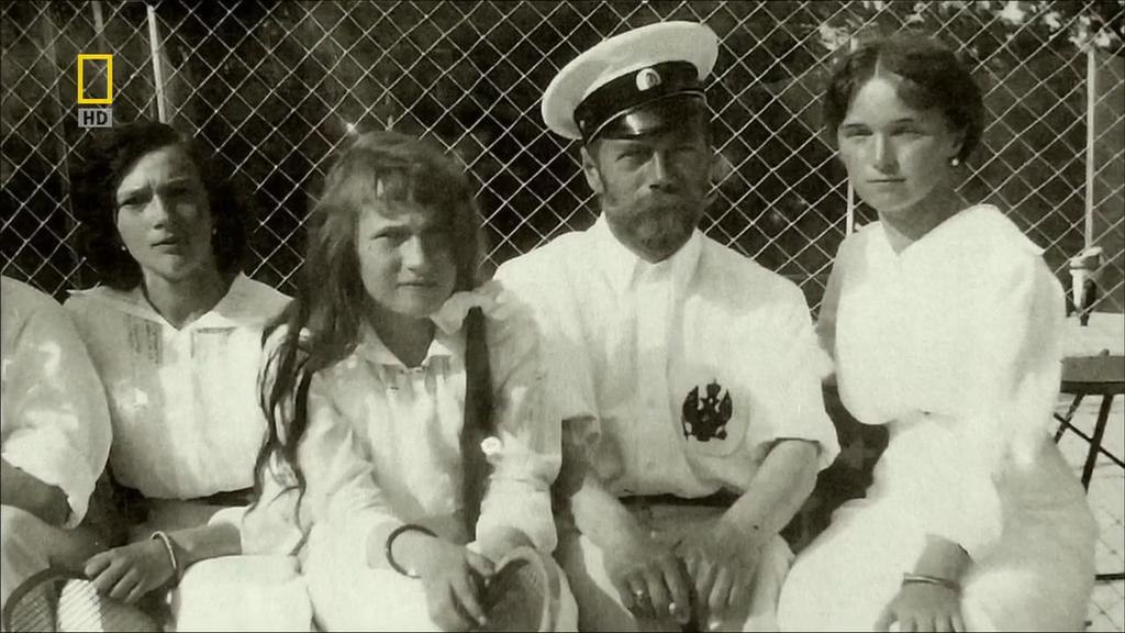  :  . (History`s secrets: The Last Days Of The Romanovs)   ... - 3