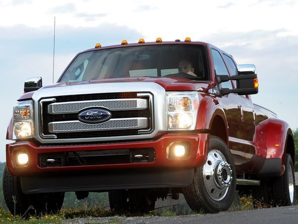 Ford F-450 Super Duty Platinum Crew Cab