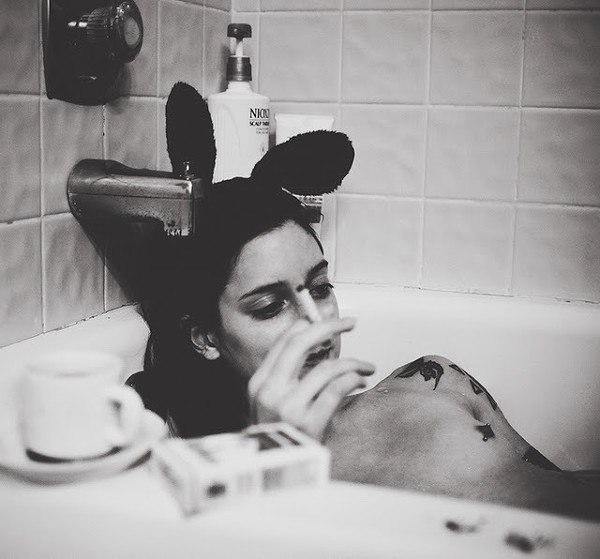 -       ? -  -  .....  - ..))