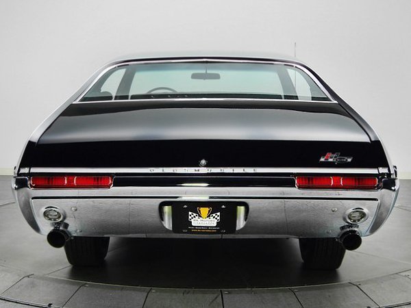 Oldsmobile Hurst/Olds 442 Holiday Coupe (4487), 1968. Всего было выпущено 515 единиц, из них 459 - ... - 5