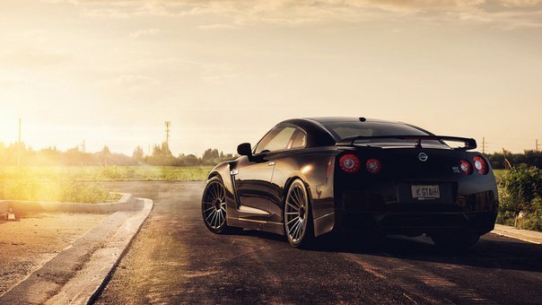 Nissan GT-R