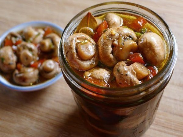 Быстрые маринованные шампиньоны. По этому рецепту шампиньоны получаются хрустящими и очень вкусными. ... - 2