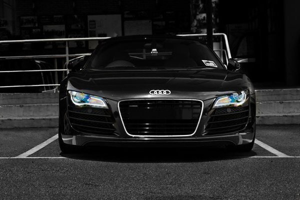 Audi R8