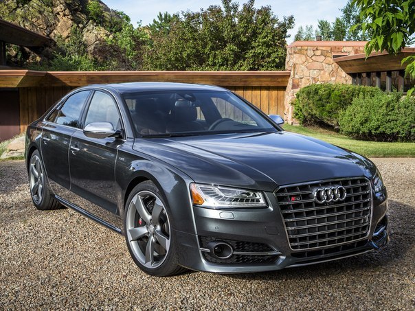 2014 Audi S8 US-spec (D4) - 9