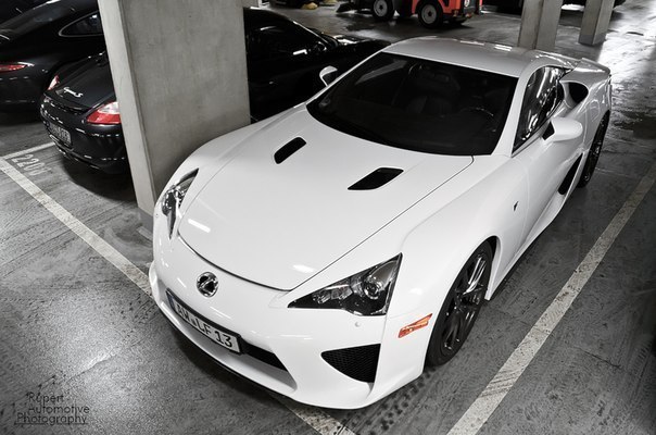 Lexus LFA